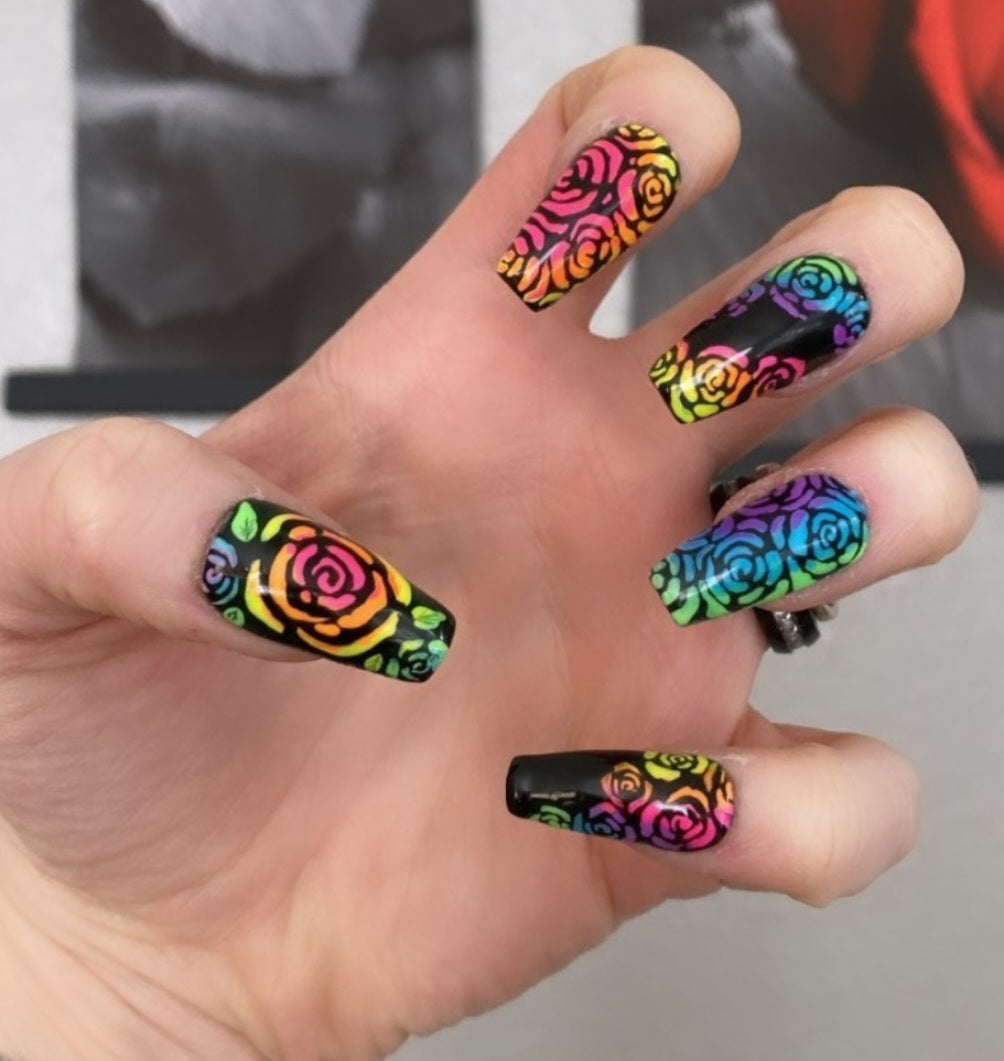 Rose Press on Nail Set