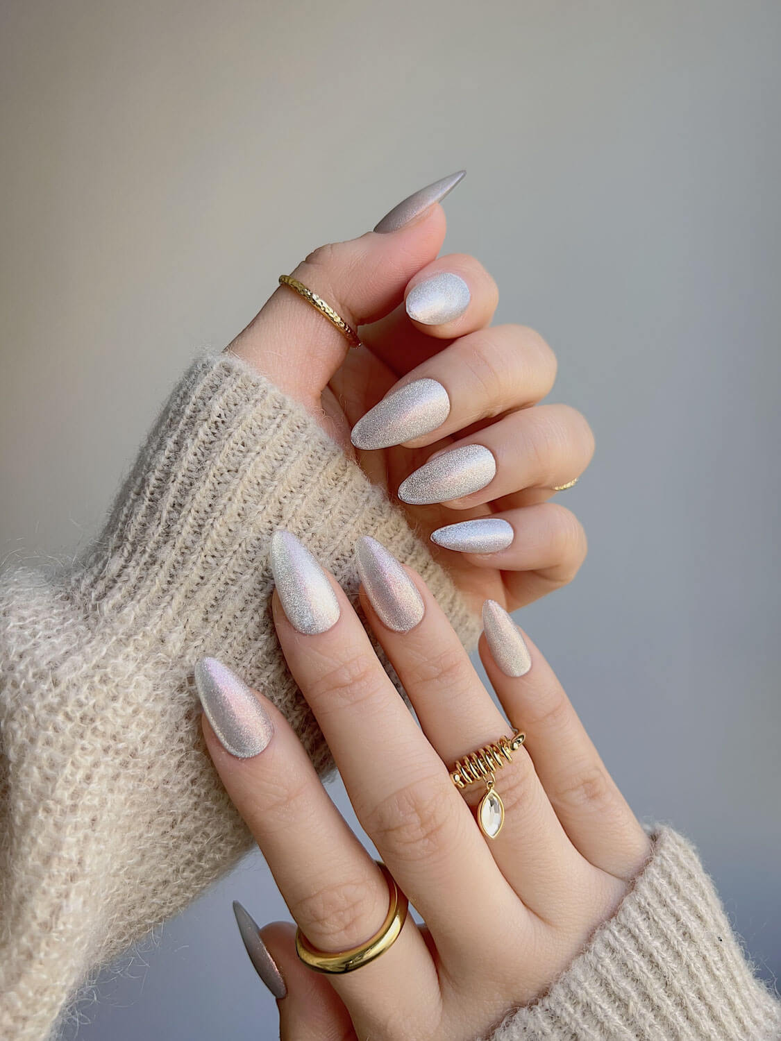 Handmade- Silver White Cat-eye Press On Nail Set